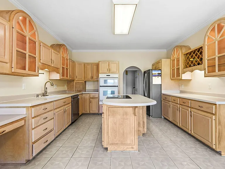 83 Lake Lorraine Cir — Photo 21