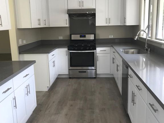 2nd image of 3439 Granada Ave