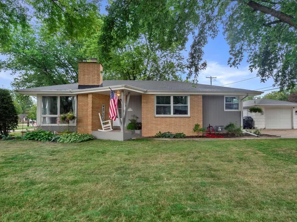 N86W17229 Joss PLACE, Menomonee Falls, WI 53051