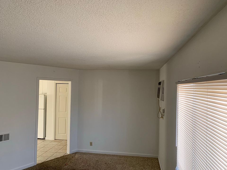 2nd image of 518 Murphy Ave