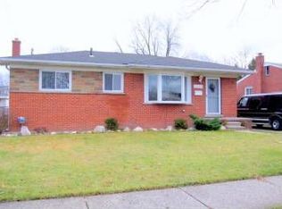 21904 Hill St, Warren, MI 48091