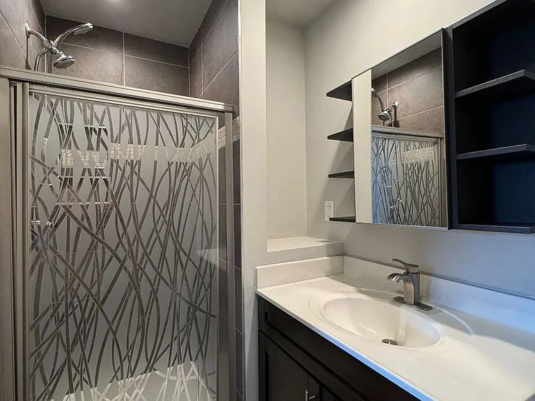 5828 Susquehanna Dr — Photo 14