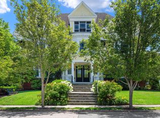 75 Orchard Ave APT 3, Providence, RI 02906