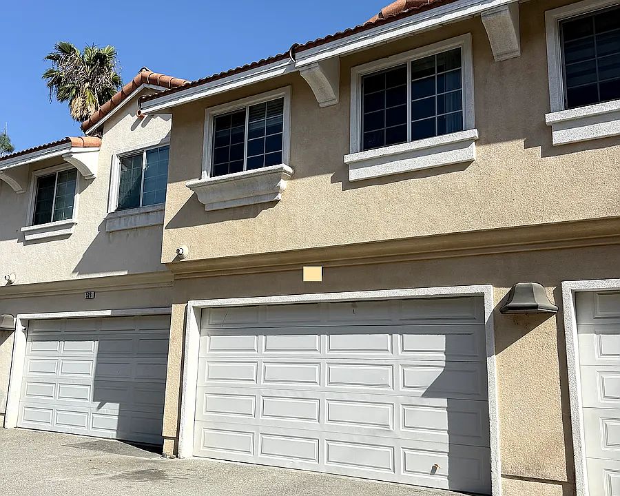 1st image of 15446 Pomona Rincon Rd