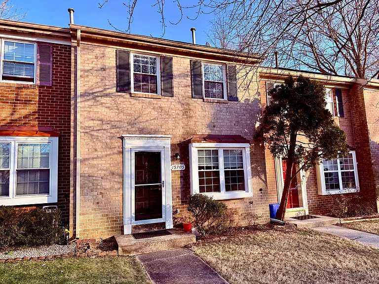 15705 Ambiance Dr — Photo 17