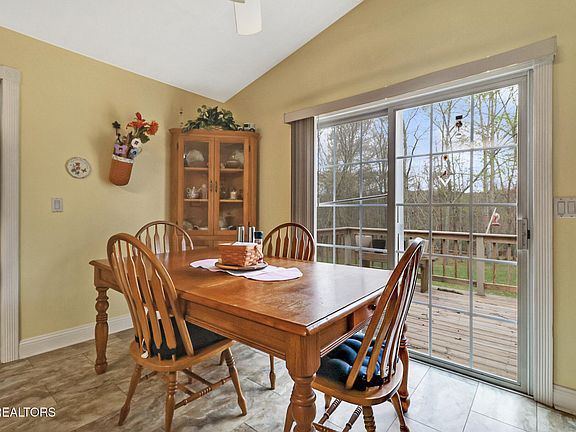 9th image of 281 Hatler Rd