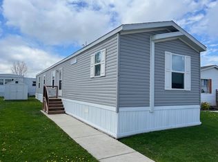 2035 S Rober Blvd #35, Saint Clair, MI 48079