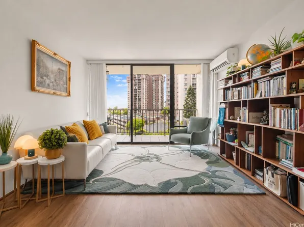 98-500 Koauka Loop APT 6H, Aiea, HI 96701