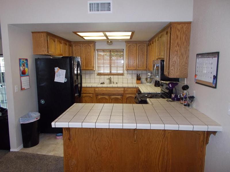 2nd image of 20572 Robinson Glen Dr