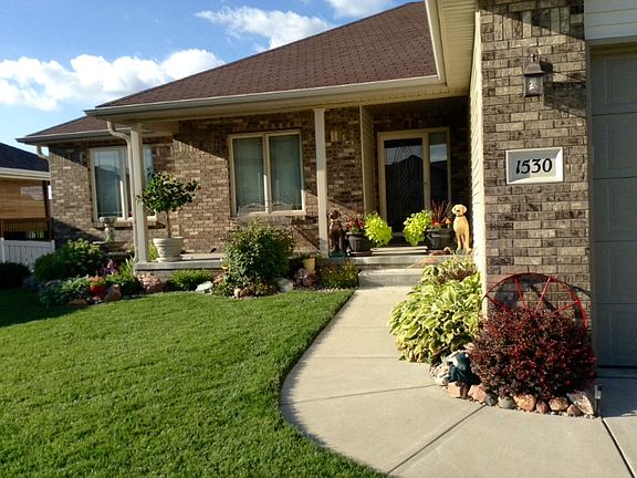 Front door walk up area