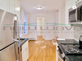 90 W Cedar St #2M, Boston, MA 02114