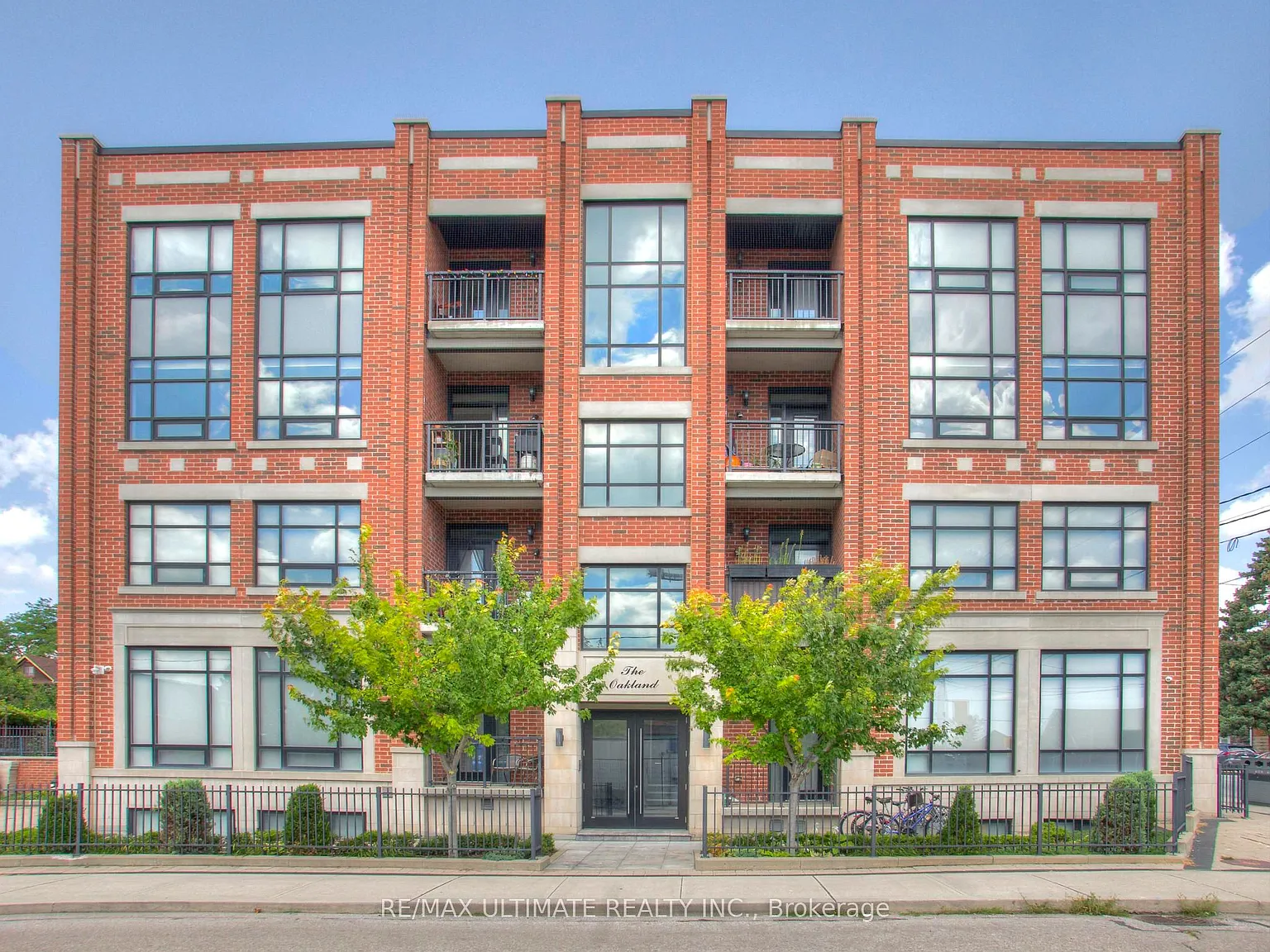2 bed, $2,600 — Photo 1