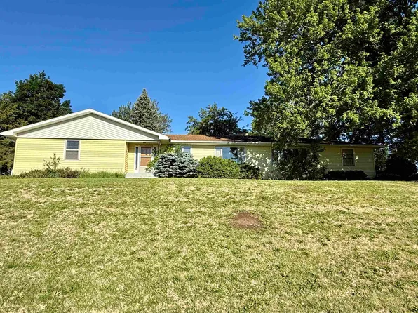 N4491 Cold Springs Rd, Monroe, WI 53566