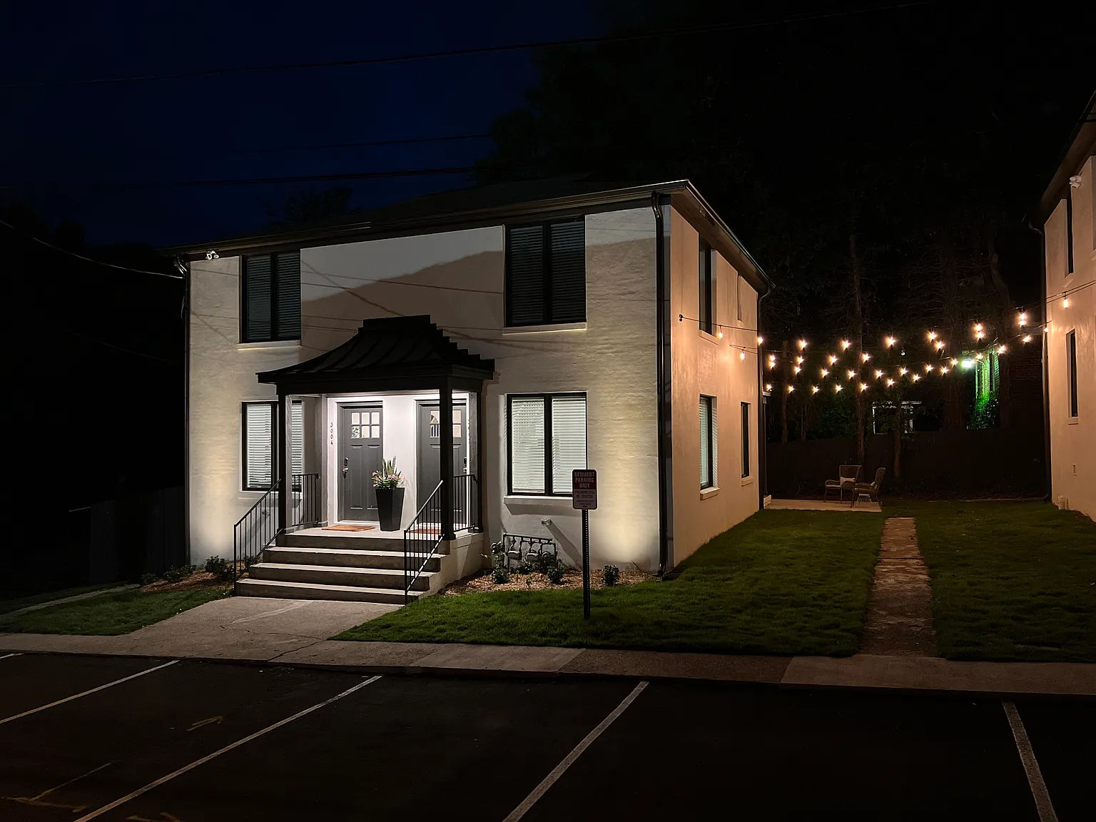 3002 Cook St — Photo 3