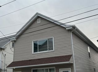613 N 3rd St FLOOR 2, Jeannette, PA 15644