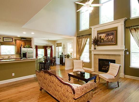 2nd image of 5308 Townsend Dr