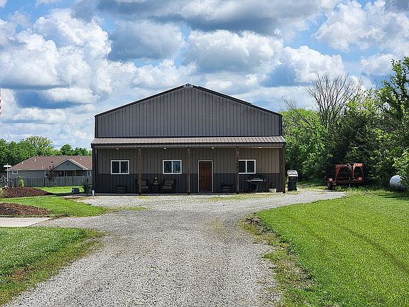 Utility and Contractors Barn