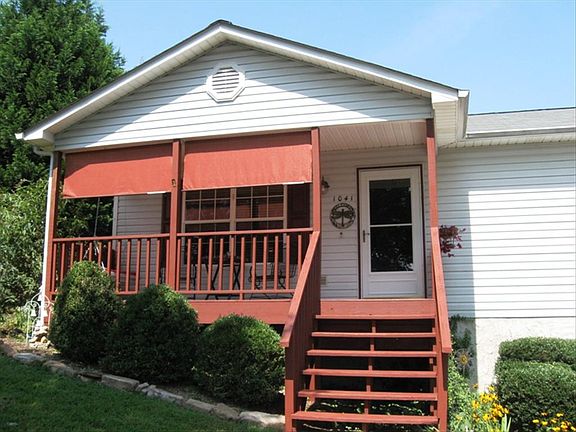 3rd image of 1041 Harvest Knoll Ln