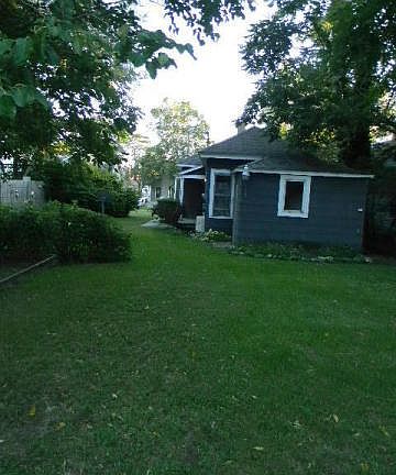 2nd image of 309 E Melendy St