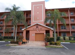 701 SW 141st Ave APT 110R, Pembroke Pines, FL 33027
