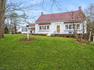 3380 Lukes Pond Rd, Branchburg, NJ 08876