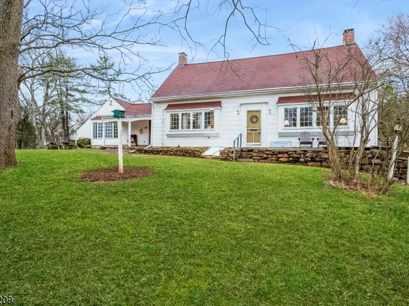 3380 Lukes Pond Rd, Branchburg Twp., NJ 08876