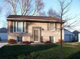 3100 Pebble Dr SW, Cedar Rapids, IA 52404