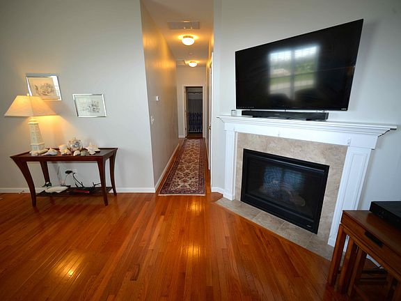 4th image of 33959 Sand Bay Dr