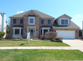 678 Westridge Dr, Aurora, IL