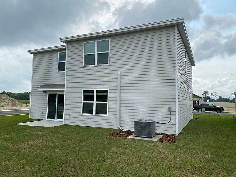 2113 NW 247th Dr — Photo 40