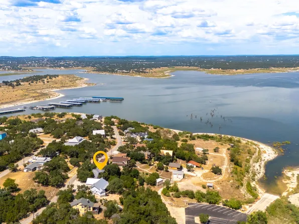 1761 Lakeside W, Canyon Lake, TX 78133