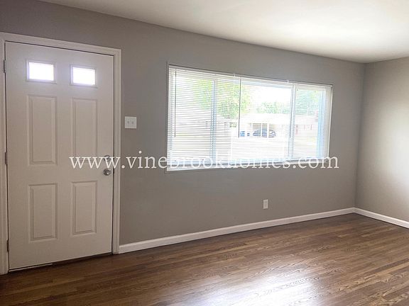 2nd image of 1015 Ermanda Dr