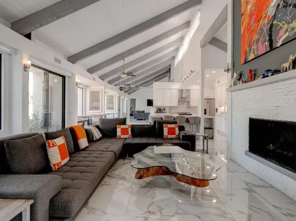 135 Desert West Dr, Rancho Mirage, CA 92270