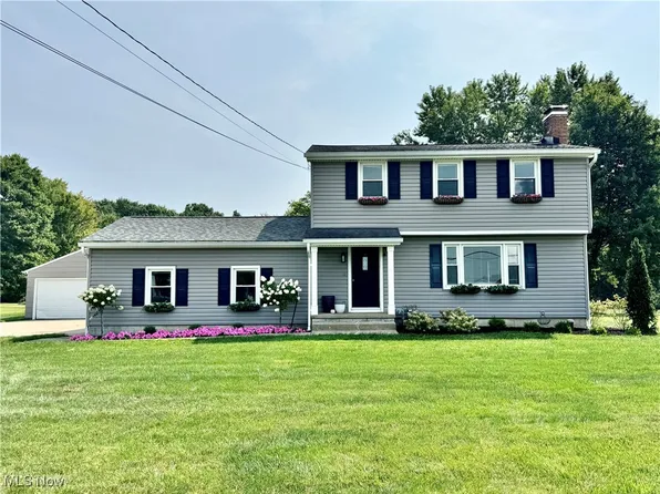 9443 Sharrott Rd, Poland, OH 44514