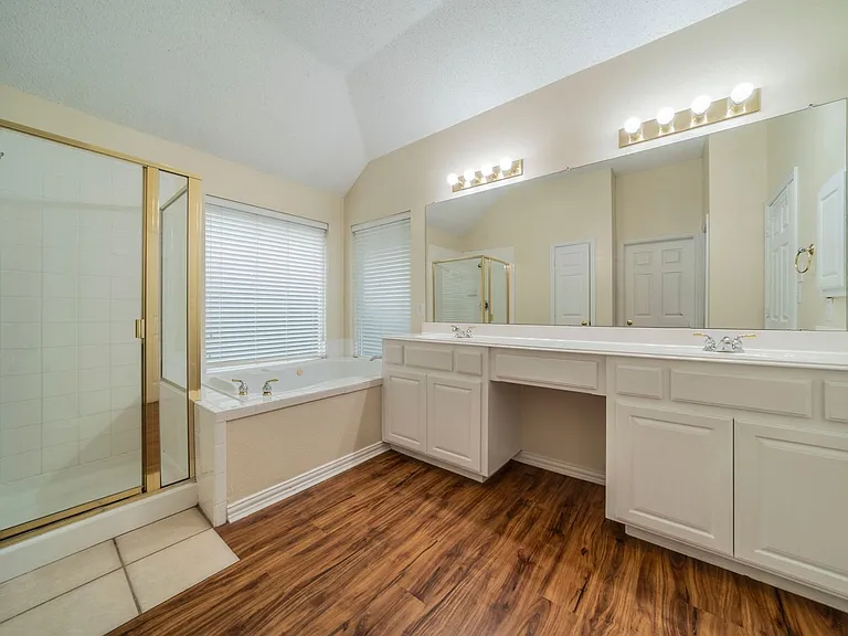4709 Belladonna Dr — Photo 17