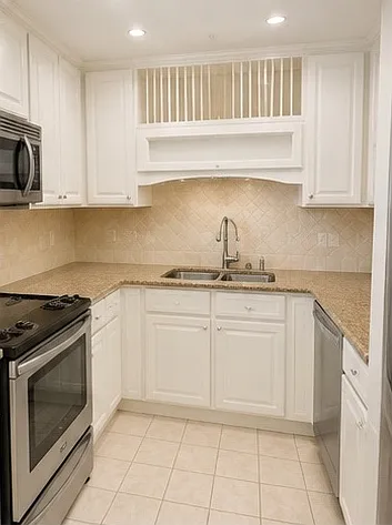 133 Union Ave #E — Photo 6