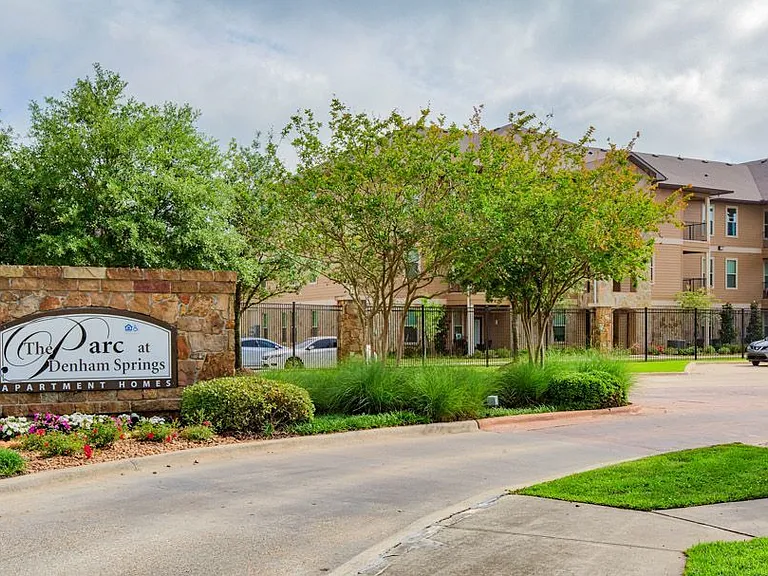 Parc At Denham Springs — Photo 21