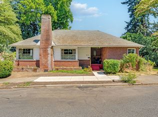 414 SE 74th Ave, Portland, OR 97215