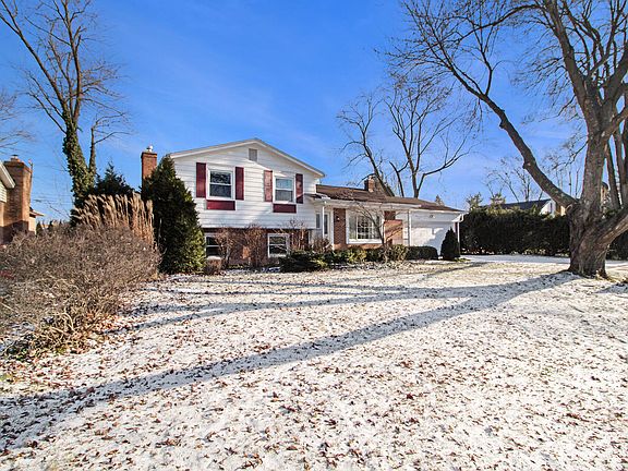 2nd image of 2565 Deake Ave