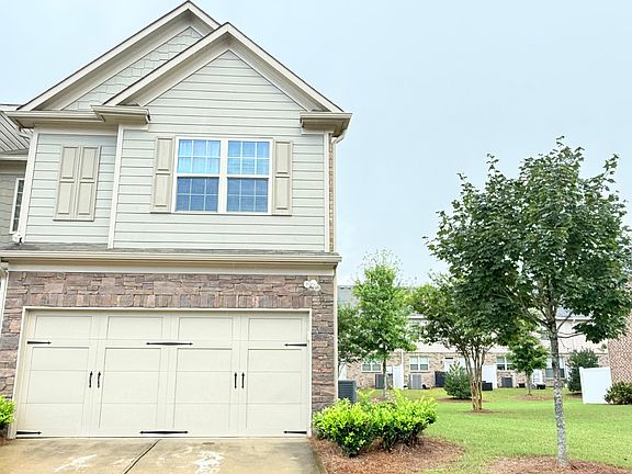 2nd image of 2333 Chancery Mill Ln