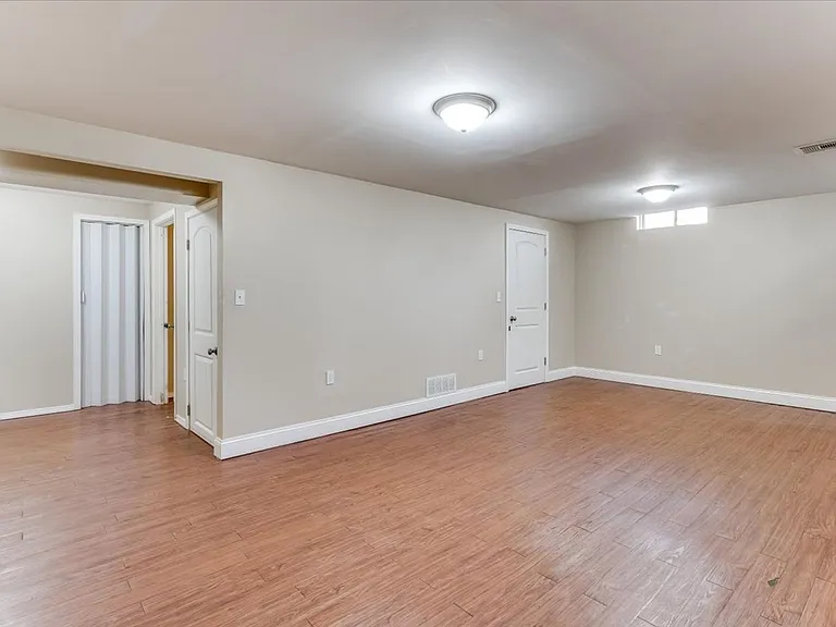 4203 W Pine St — Photo 6