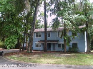 615 SW 11th Ln APT B, Gainesville, FL 32601