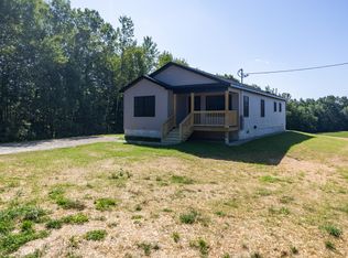 1 Danny Dr, Leeds, ME 04263