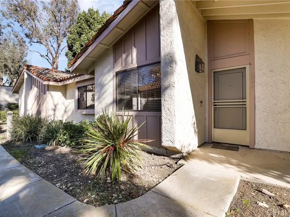 2002 Pine Terrace Dr, Thousand Oaks, CA 91362