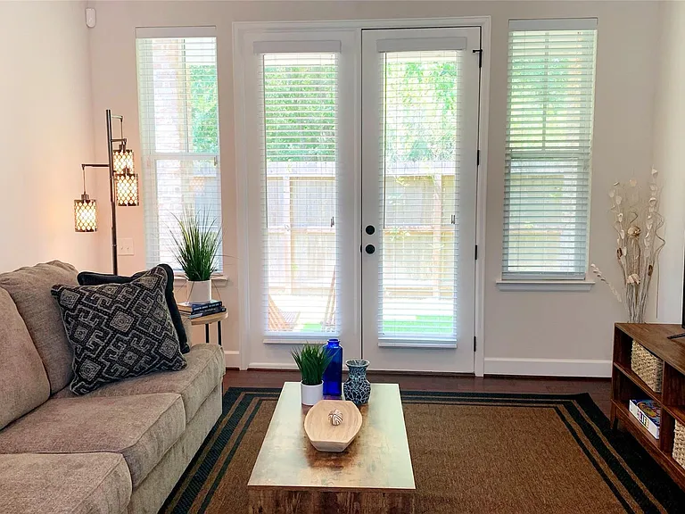 25114 Glen Loch Dr — Photo 14