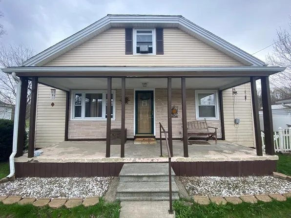 678 Burmeister Ave, Beckley, WV 25801