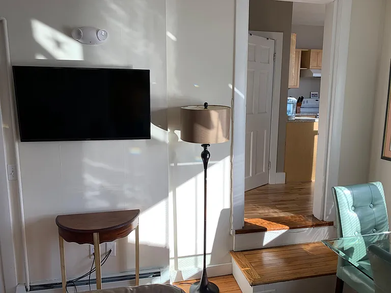 1 Crescent View Ave #1 — Photo 11