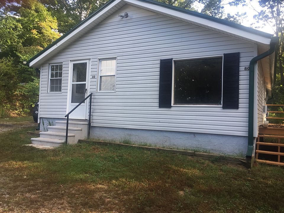 Entrance to mud room