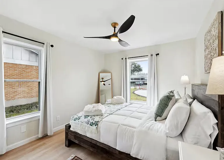 434 Marilu St — Photo 24