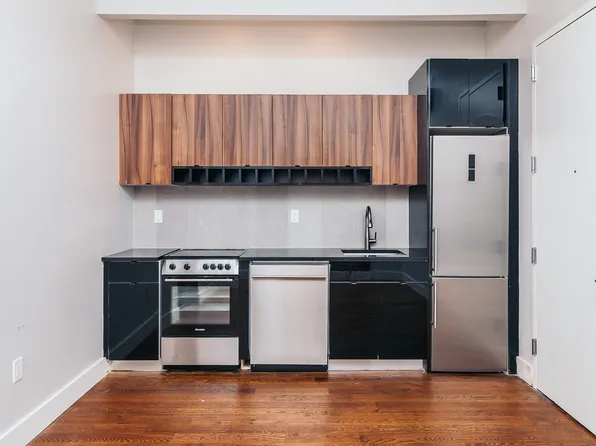 720 Knickerbocker Ave #8, Brooklyn, NY 11221